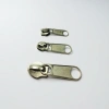 Anti-rust, silent and smooth large metal zipper accessories for luggage and bags Specification image